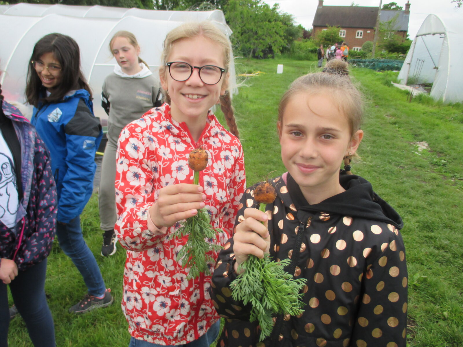 ShalLots of fun at Gold Hill Farm! - Southill Primary School